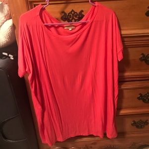 Pink short sleeve piko top!